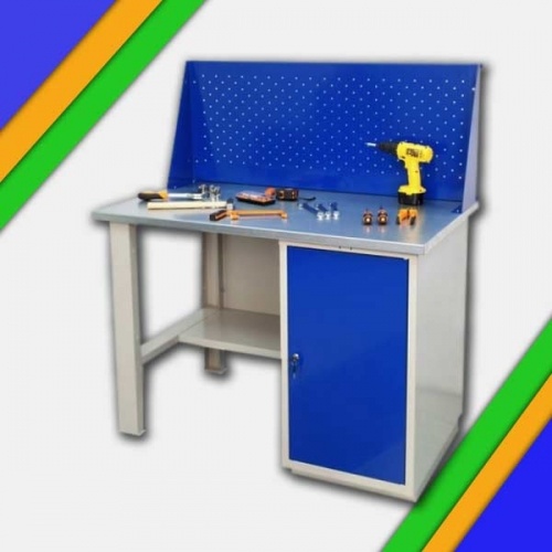 Верстак WD однотумбовый с экраном