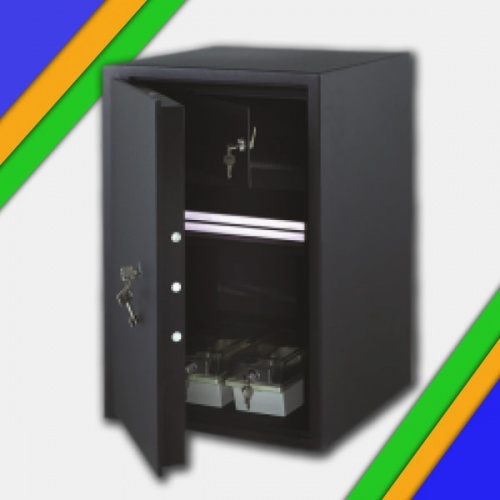 Кабинетные сейфы НТ 61К
