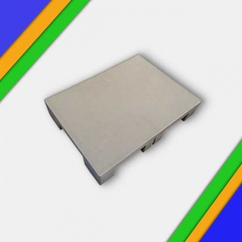 Пластиковый поддон 600