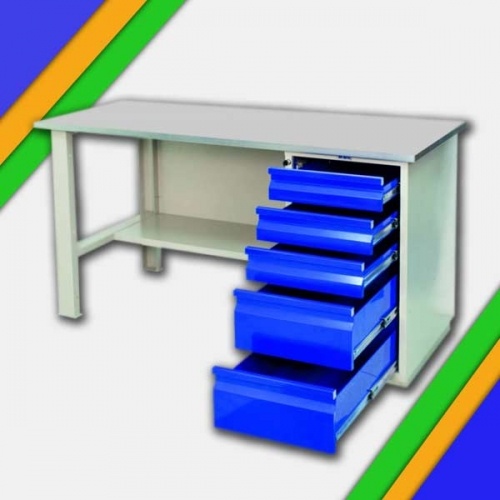 Верстак WD однотумбовый с выдвижными ящиками без экрана