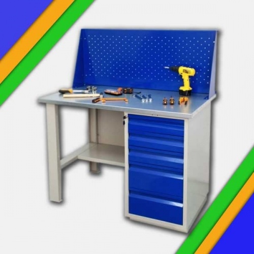 Верстак WD однотумбовый с выдвижными ящиками с экраном