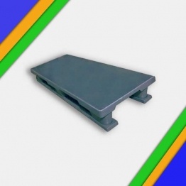 Пластиковый поддон под ноги купить в Минске